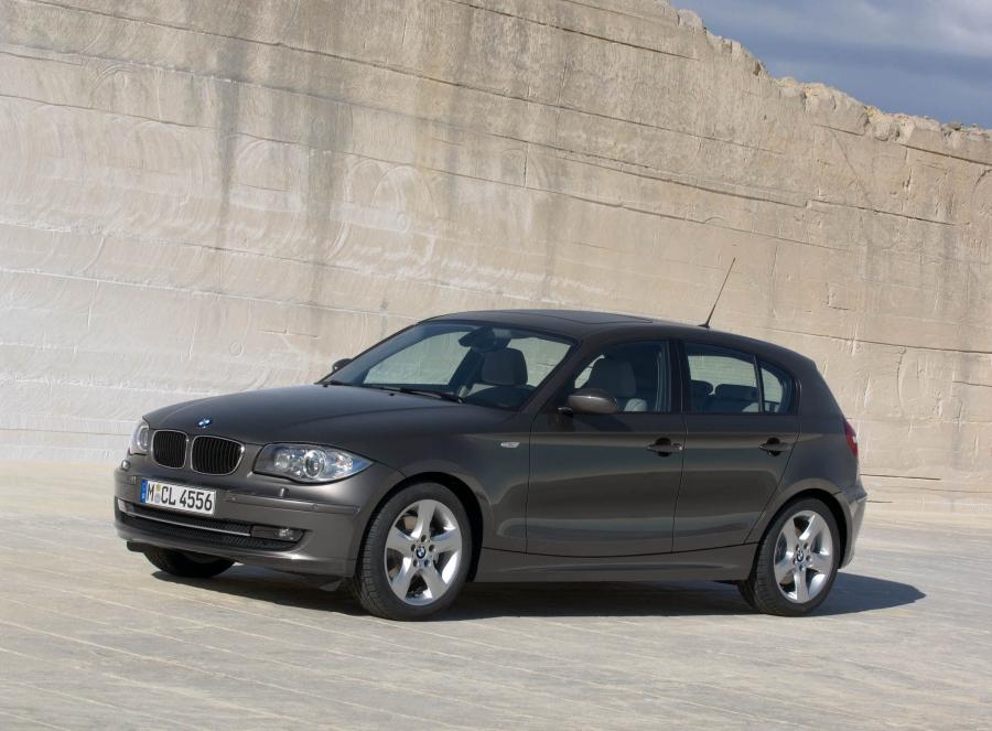  BMW 1-Series 5-Door 2005 года  (фото 22 из 187)
